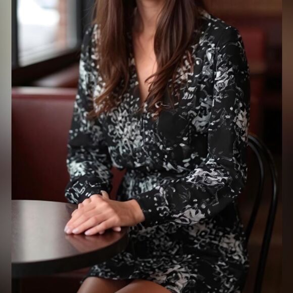 Parker 100% Silk Long Sleeve Black And White Mini Dress Size M - Picture 1 of 9